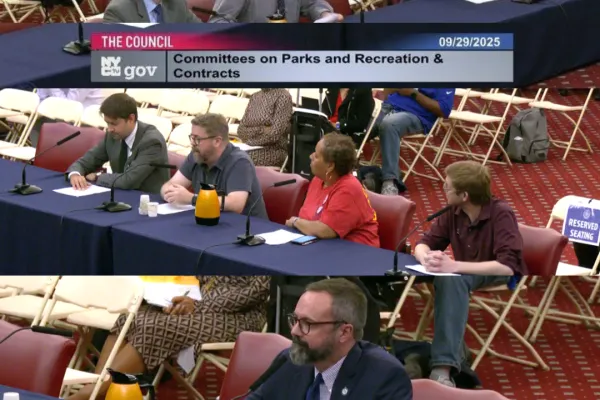 Laborers Local 1010 LECET, NewsGuild of NY/Daily News Union, and NYC CLC Testify at City Council 