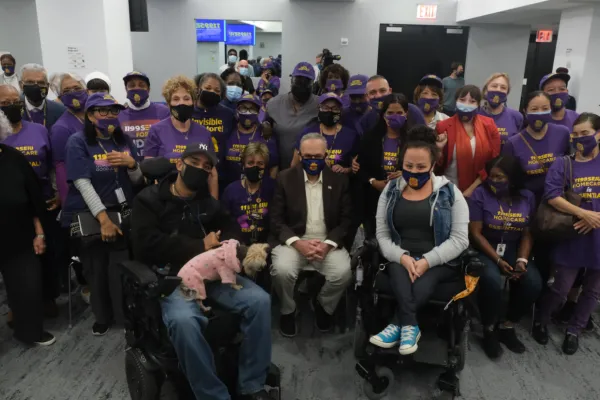 1199seiu-and-senator-schumer-urge-passage-better-care-better-jobs-act-unnamed21.png