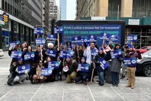 association-legislative-employees-reaches-tentative-first-contract-agreement-nyc-council-ale-outside.jpg