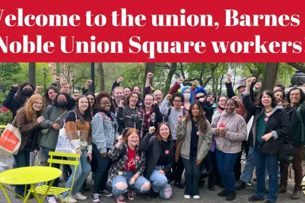 barnes-noble-workers-flagship-union-square-store-vote-overwhelmingly-join-rwdsu-unnamed100.jpg