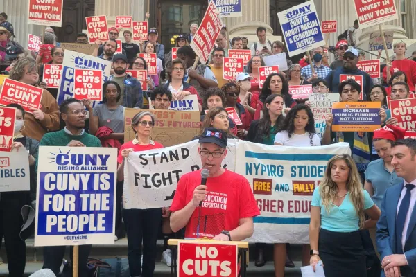 elected-leaders-join-hundreds-psc-cuny-members-students-rallying-investment-cuny-unnamed78.jpg