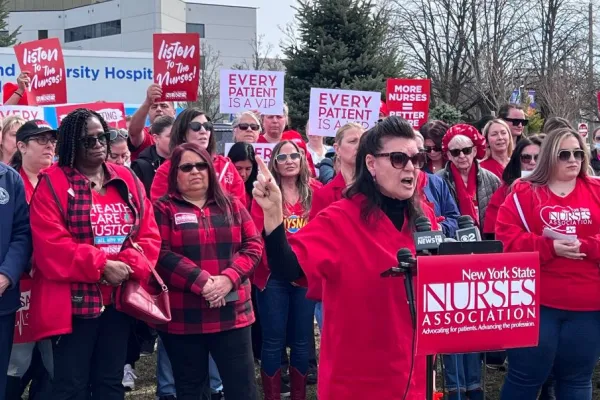 staten-island-university-hospital-nurses-vote-strike-unnamed43.jpg