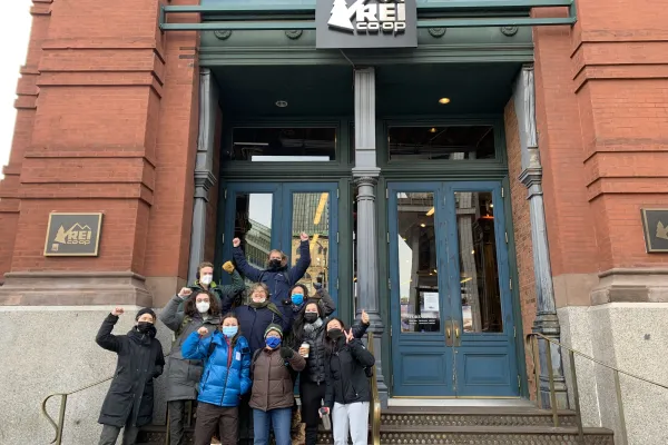 workers-rei-flagship-store-manhattan-seek-form-retailers-first-union-rei-union.jpg
