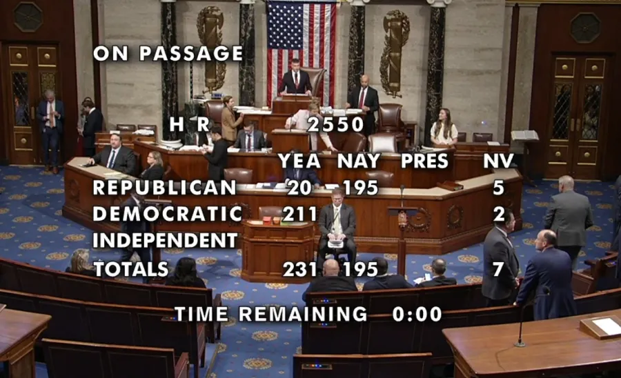 Labor Movement Delivers Bipartisan Victory as House Passes Bill to Restore Federal Workers’ Union Rights