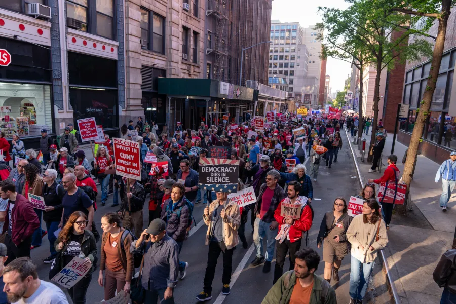 Labor and Immigrant Workers March for International Workers’ Day