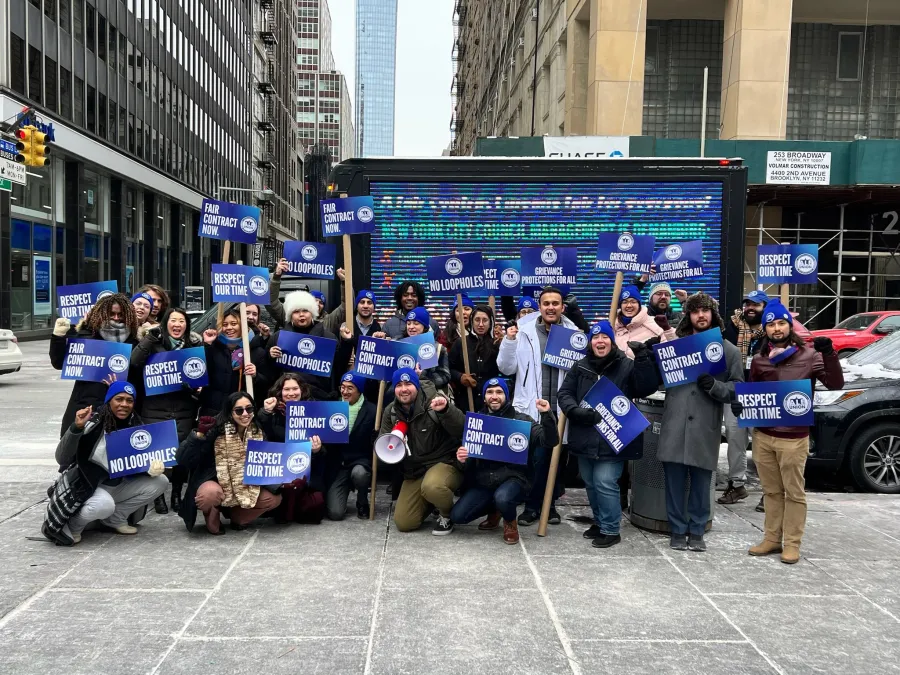 association-legislative-employees-reaches-tentative-first-contract-agreement-nyc-council-ale-outside.jpg