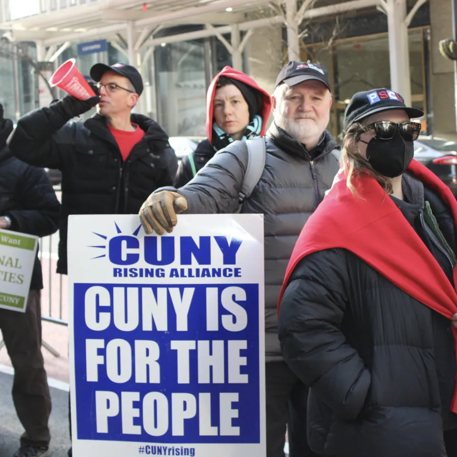 hundreds-cuny-faculty-and-staff-rally-demand-new-contract-real-raises-img4164.jpg